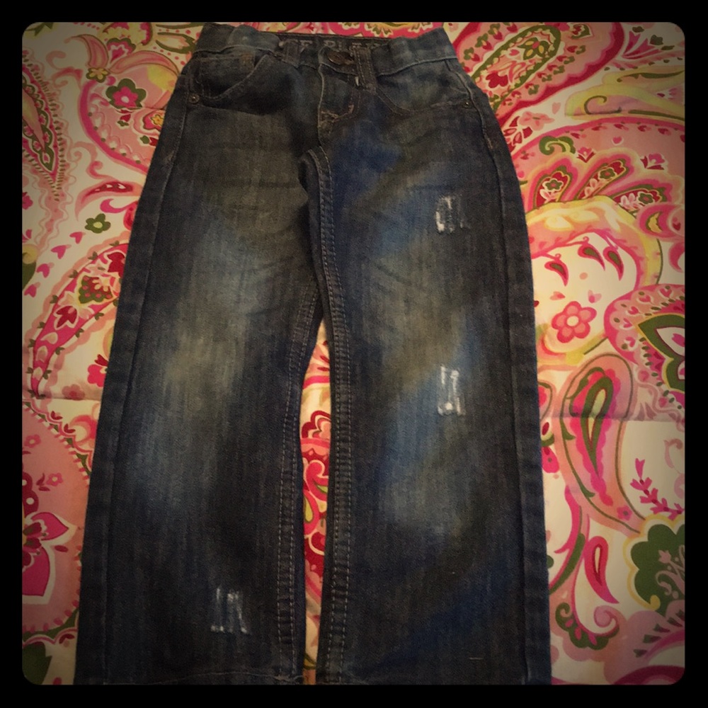 👖 Distressed Blue Jeans 👖
